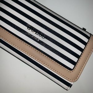 Guess Clutch Wallet